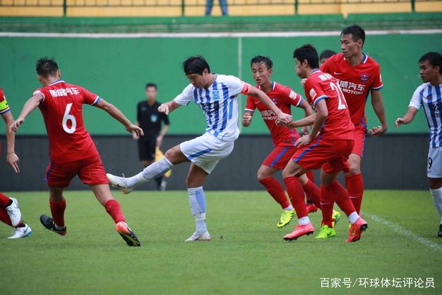 武磊本场表现不佳：17分钟上场仅触球5次